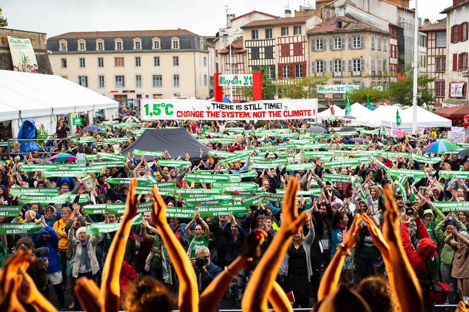 Alternatiba Baiona: Tiempo de acción y esperanza Alternatiba Baiona: Tiempo de acción y esperanza
