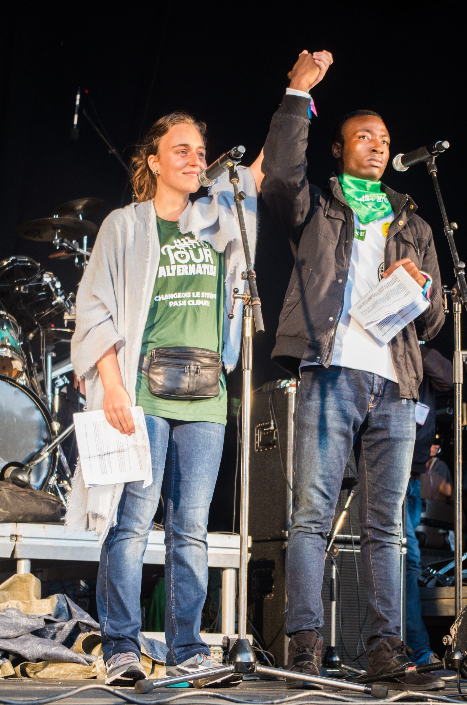 Baionako manifestua: Alda dezagun sistema eta ez klima! Baionako manifestua: Alda dezagun sistema eta ez klima!