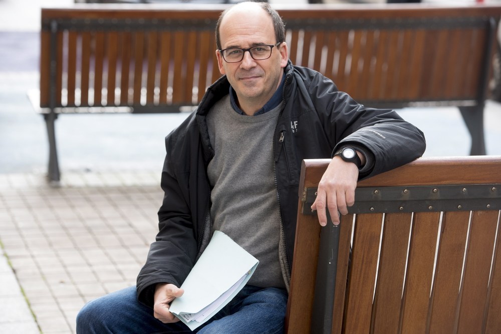 Kazetari zorrotza, irakasle zintzoa