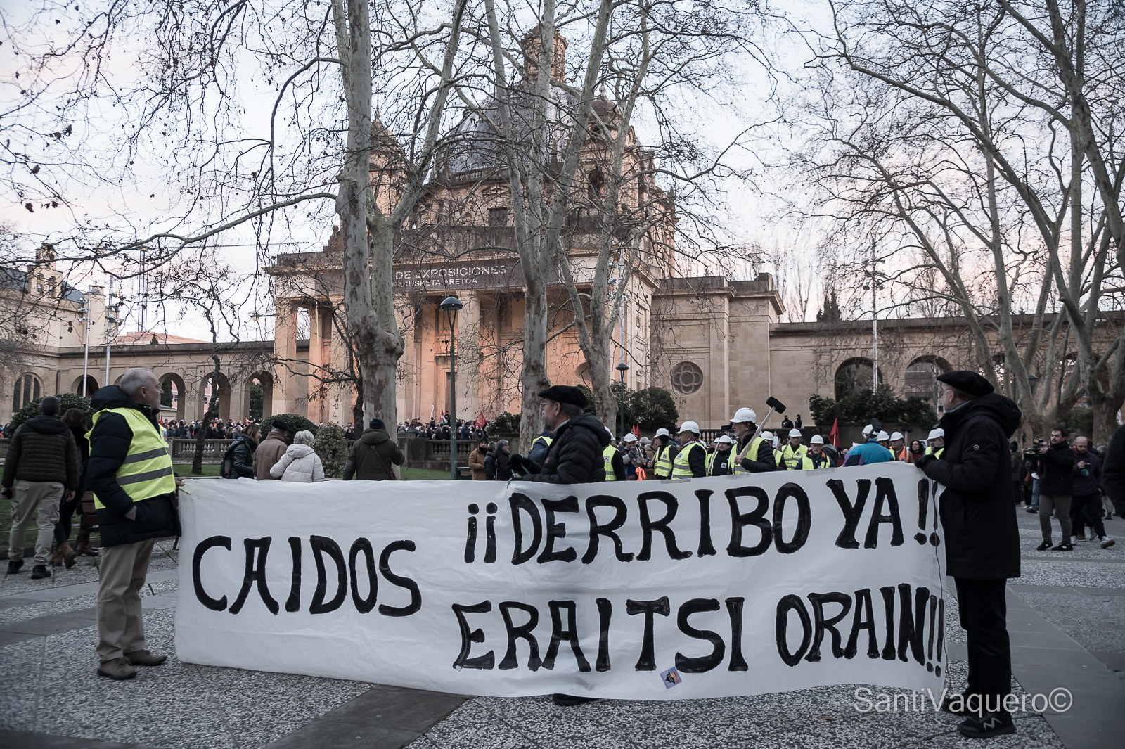 Los Caídos, ni se caen… ¿ni los tiran? Los Caídos, ni se caen… ¿ni los tiran?