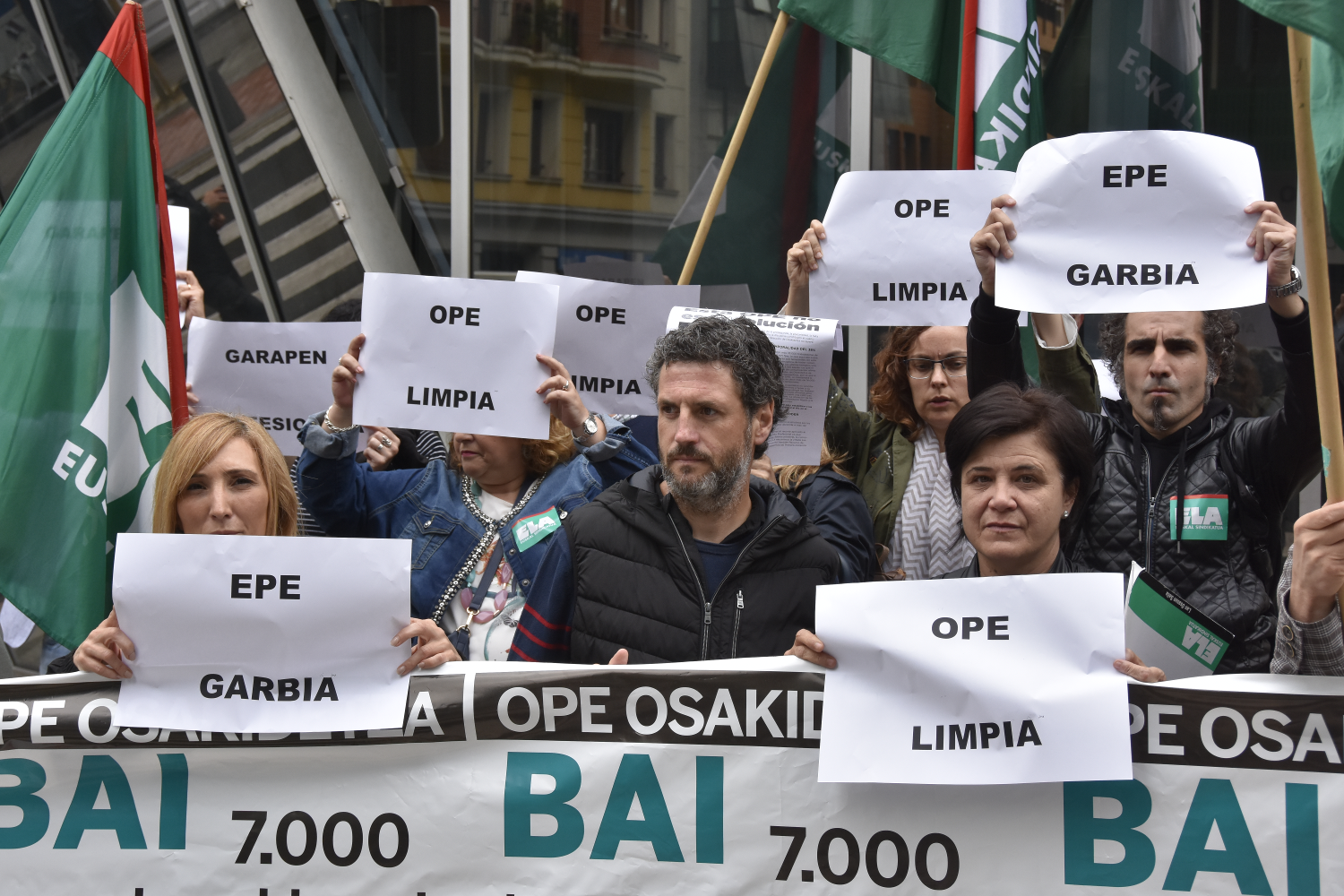 Fraude en la OPE de Osakidetza Fraude en la OPE de Osakidetza