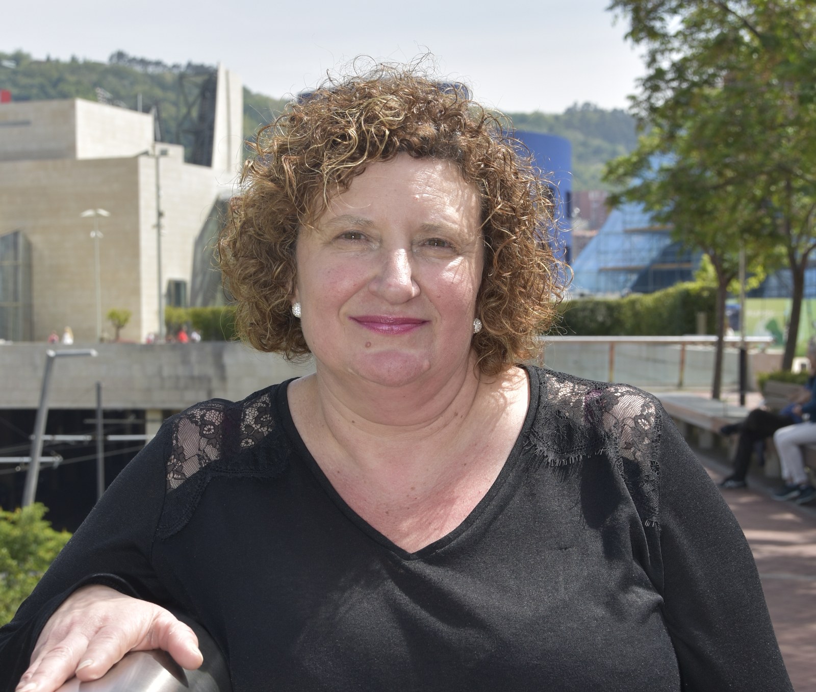 No al negocio privado No al negocio privado