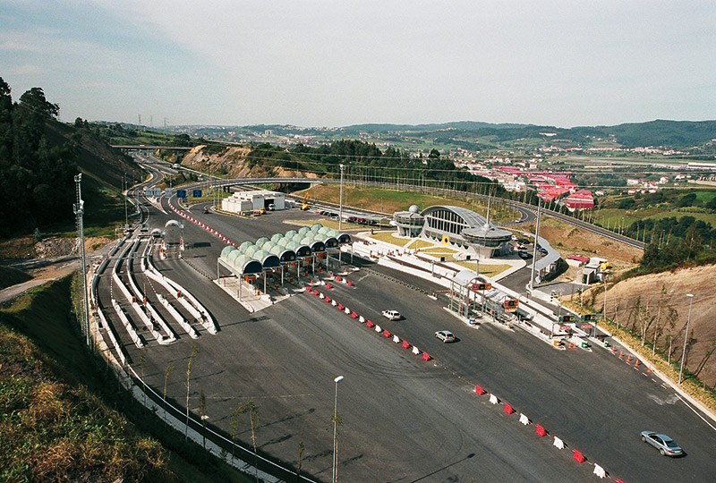 La huelga obliga a cerrar dos días porque toda la plantilla secunda la huelga