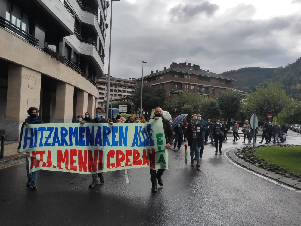 Amplio seguimiento en la jornada de huelga de los y las trabajadoras de Aita Menni