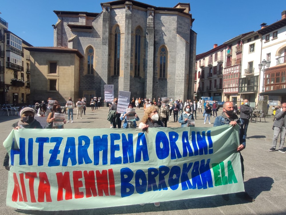 Amplío seguimiento en la tercera jornada de huelga del Hospital Aita Menni, en Arrasate