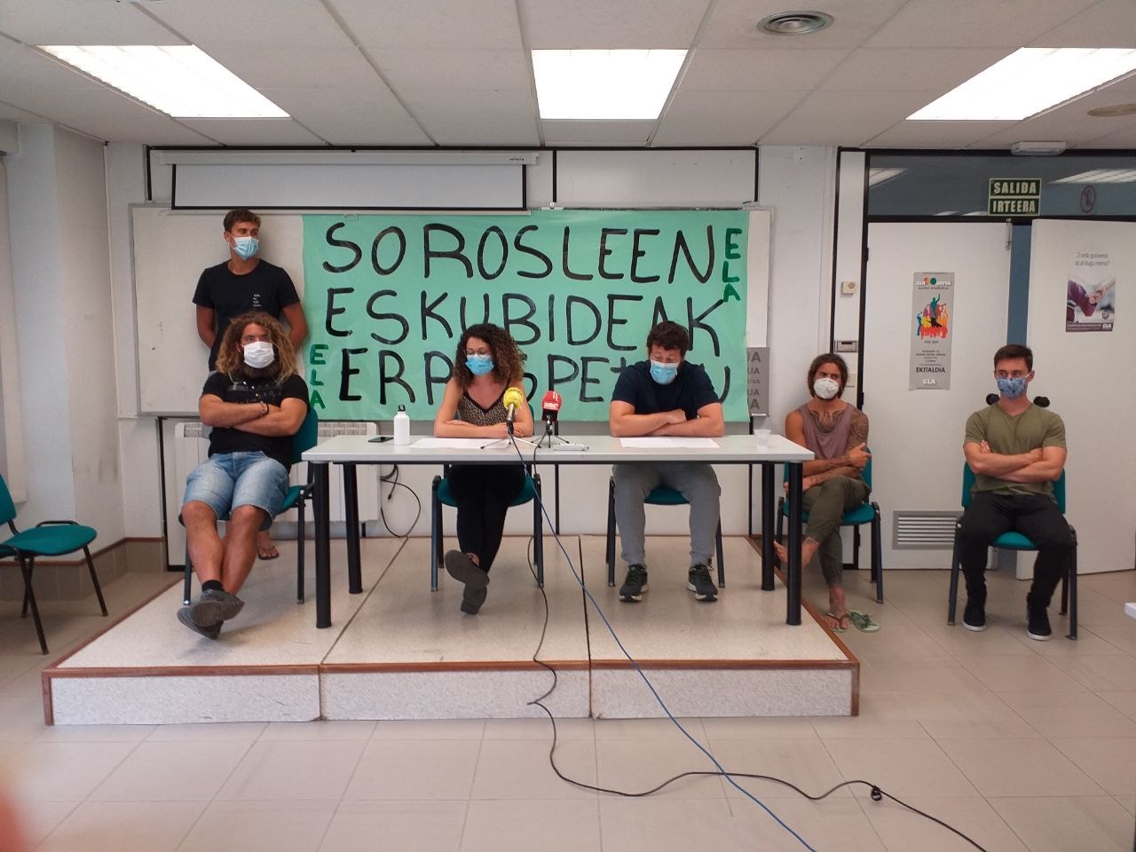 El Ayuntamiento de Donostia no respeta los derechos de los socorristas y ahora también les aplica la `ley Mordaza´