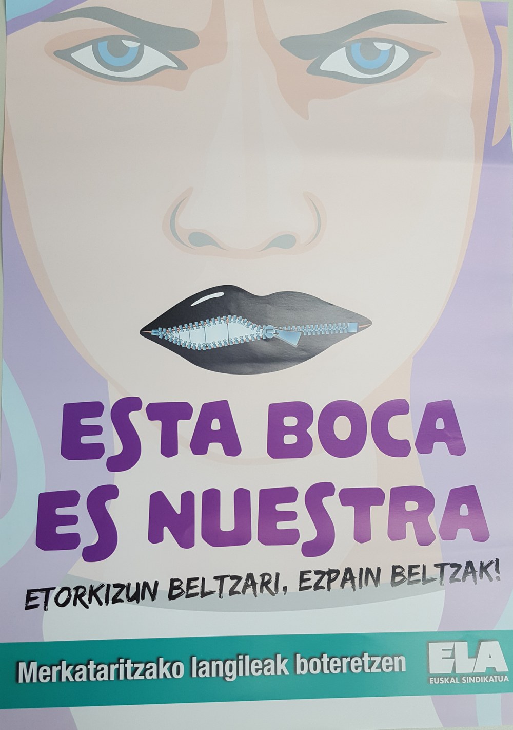 Labios negros en contra del modelo de consumo y la precariedad que impulsa "Shopping gauean"
