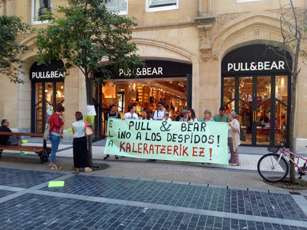 Pull&Bear despide a una trabajadora que ha impulsado elecciones sindicales