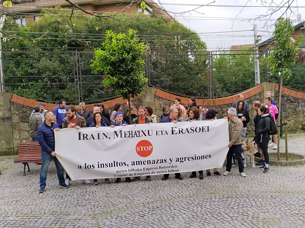 Concentración para denunciar una nueva agresión en Metro Bilbao