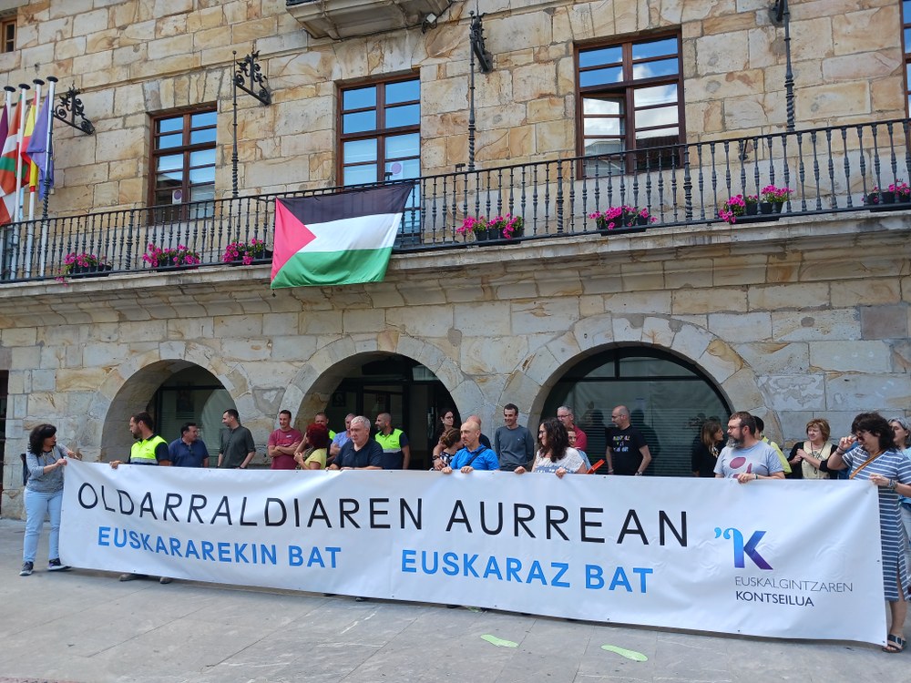 ELA pide garantizar la euskaldunización y la estabilización de las plantillas en el Ayuntamiento de Galdakao