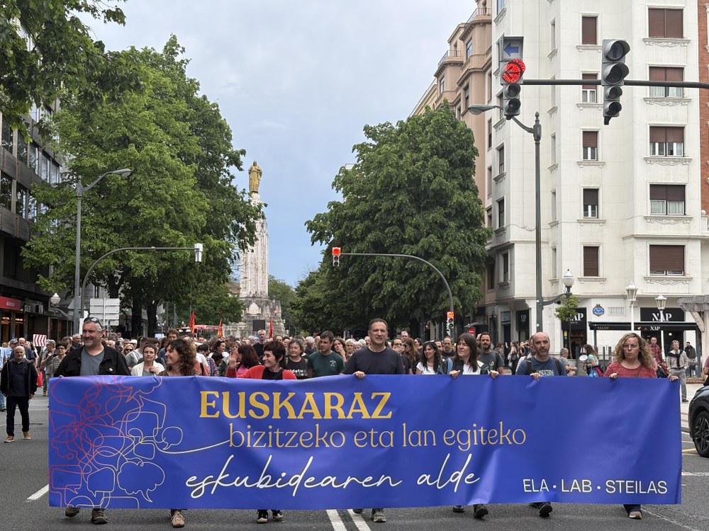 Exigen en Bilbao el fin de la campaña de presión del PSE-EE y otros agentes euskarafobos