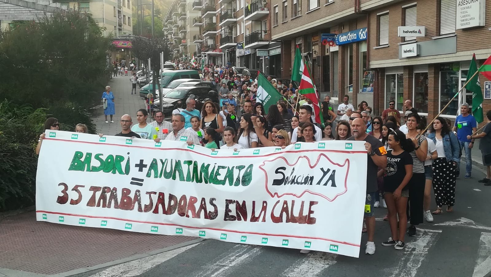 Güeñes da la cara por la plantilla de Basori