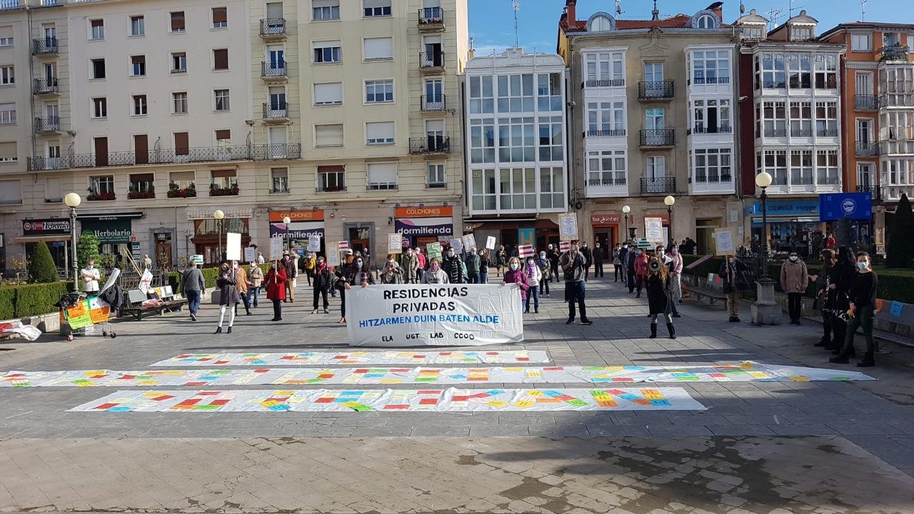 ELA exige a la Diputación alavesa la publificación de las residencias para garantizar un servicio de cuidados de calidad y unas condiciones laborales dignas