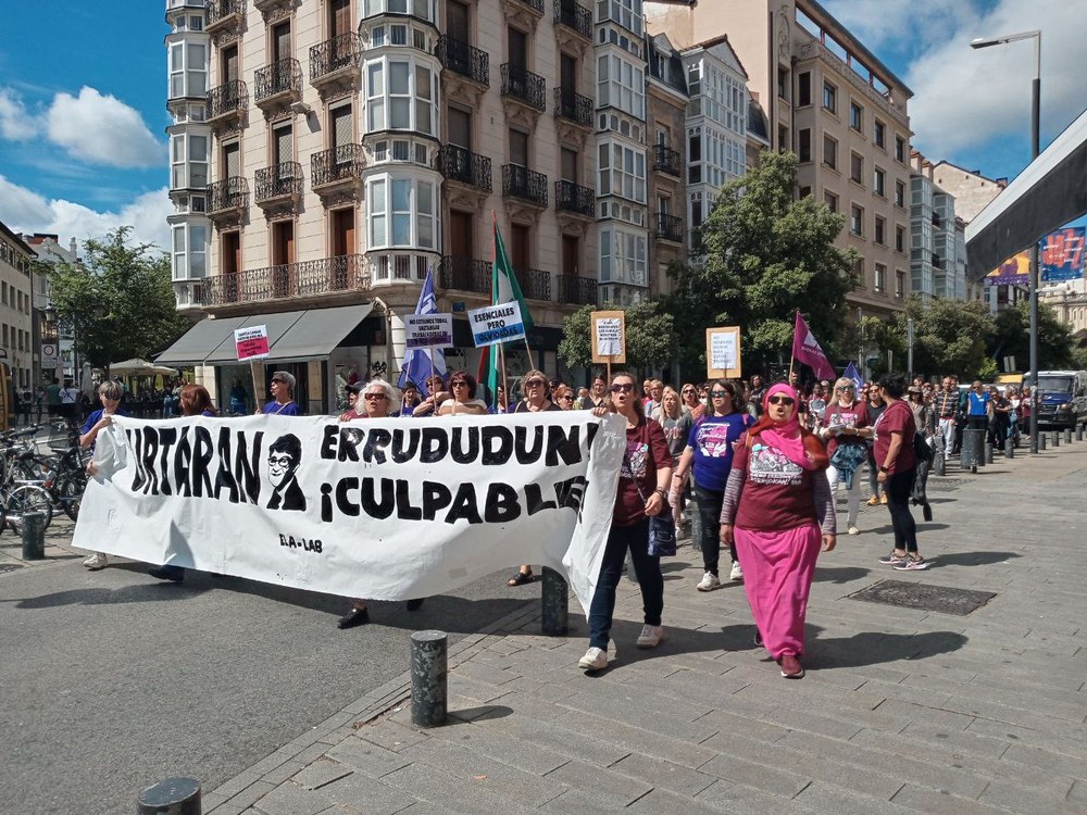 ELA y LAB valoran positivamente la jornada de huelga