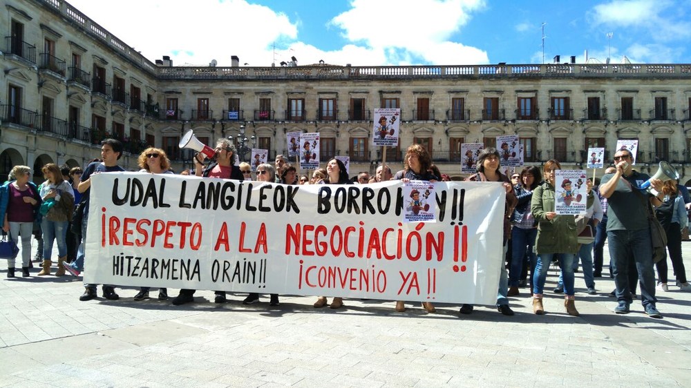 Encierro/acampada de los/as trabajadores/as del Ayuntamiento