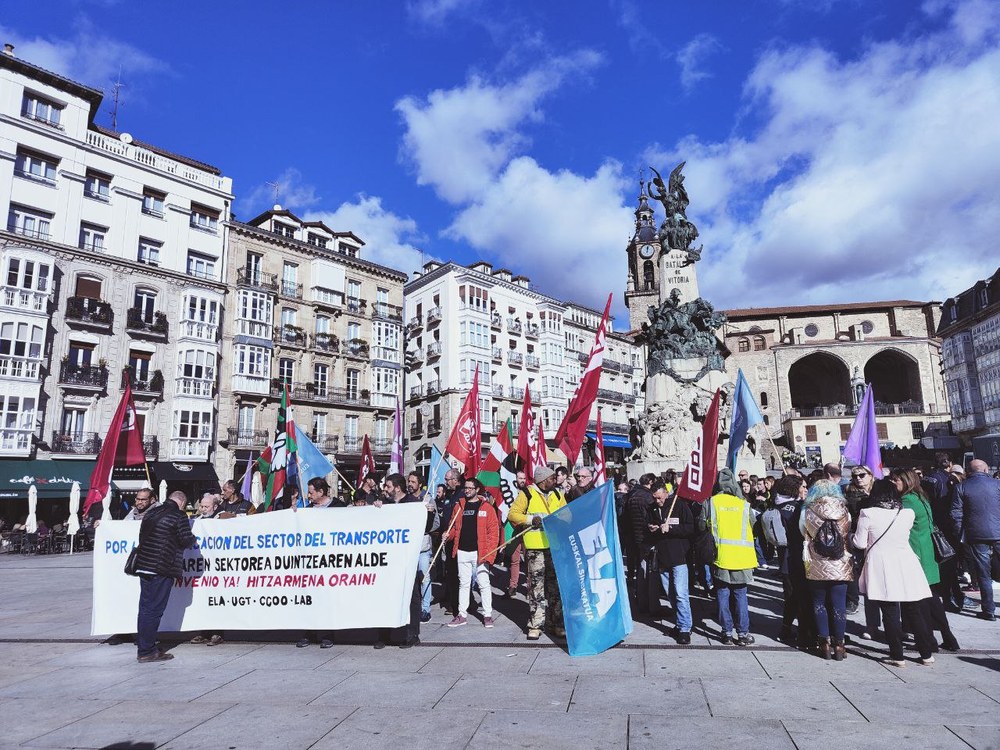 Exitosa primera jornada de huelga para denunciar que la patronal bloquea la mesa negociadora