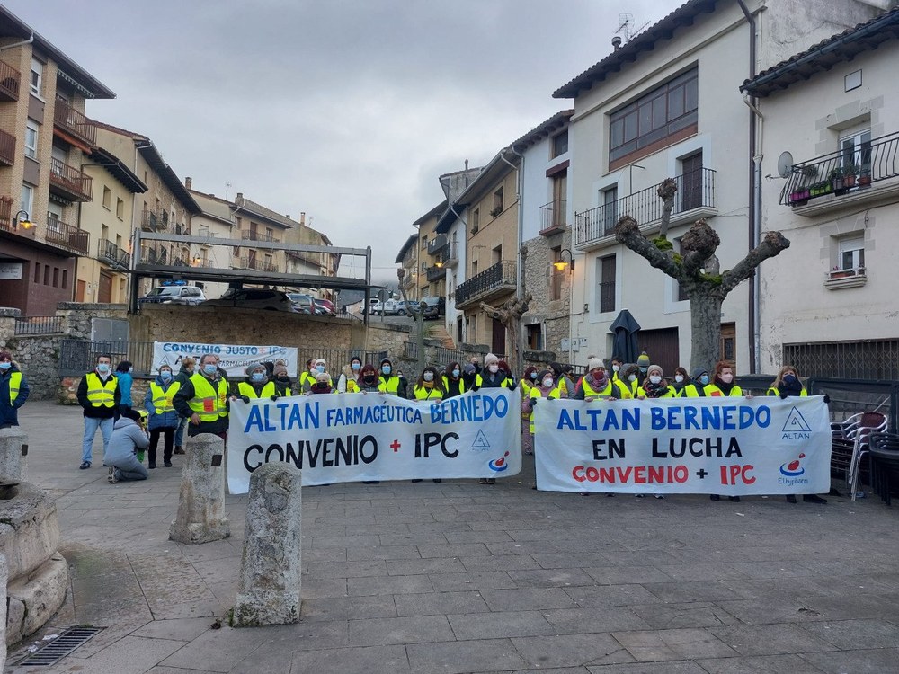 La plantilla de Altan Bernedo sigue en huelga indefinida para lograr un Convenio de Empresa