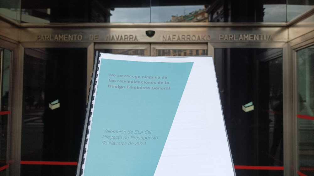ELA exige a los grupos parlamentarios que se incluyan las demandas del profesorado en los presupuestos de este año