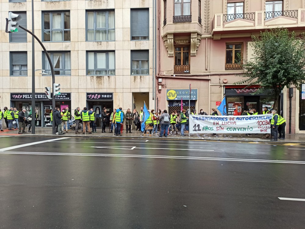 ELA ha trasladado a la patronal una propuesta  de renovación del convenio de Autoescuelas de Bizkaia