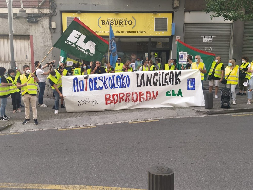 ELA reforzará las movilizaciones y huelgas en las autoescuelas de Bizkaia si la patronal no hace propuestas de calado