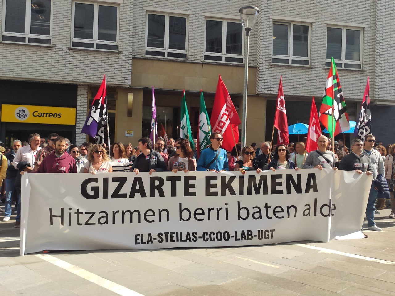 Huelga el 25 de abril, a convocatoria de ELA, STEILAS, CCOO, LAB y UGT