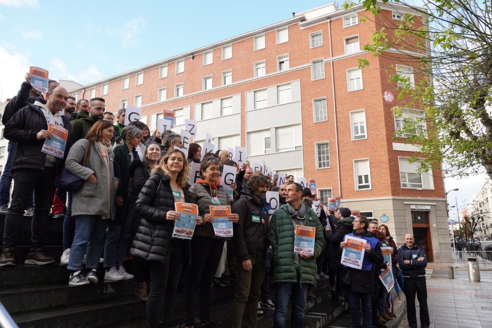 La reunión entre sindicatos y el Departamento de Educación termina sin avances La reunión entre sindicatos y el Departamento de Educación termina sin avances