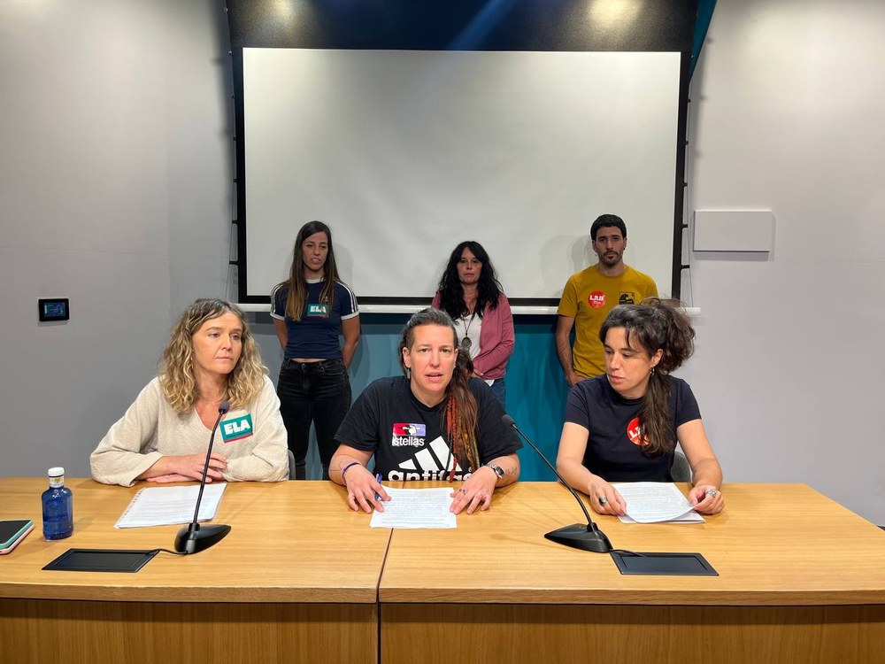 Los sindicatos STEILAS, LAB y ELA iniciarán una recogida de firmas para solicitar el mantenimiento de los cursos de inmersión en euskera