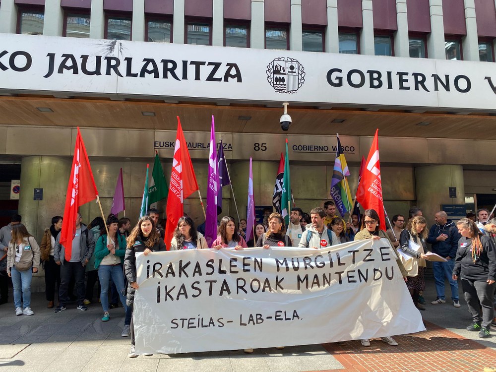 Recogen 6.500 firmas en 10 días a favor del mantenimiento de los cursos de inmersión lingüística