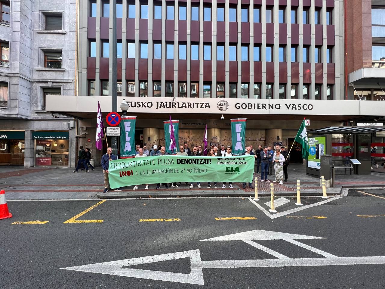 ELA-Ertzaintza pide al Gobierno Vasco que no elimine los pluses