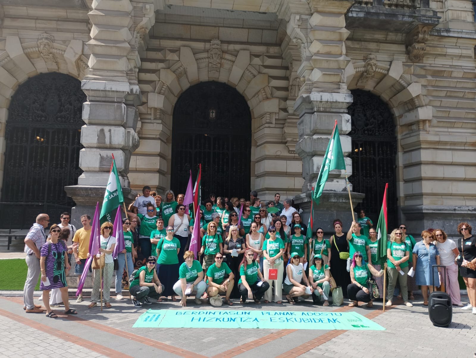 Protesta tras el rechazo patronal a una nueva reunión