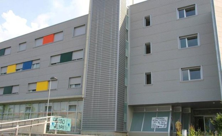 Al ver peligrar su modelo de negocio, las residencias Iturbide y Argixao han dado pasos reales para garantizar la salud