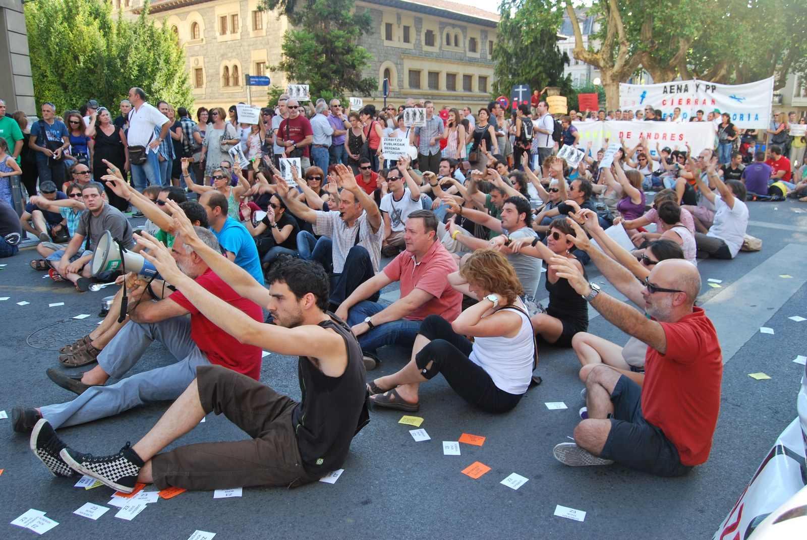 Concentración contra los recortes en Gasteiz