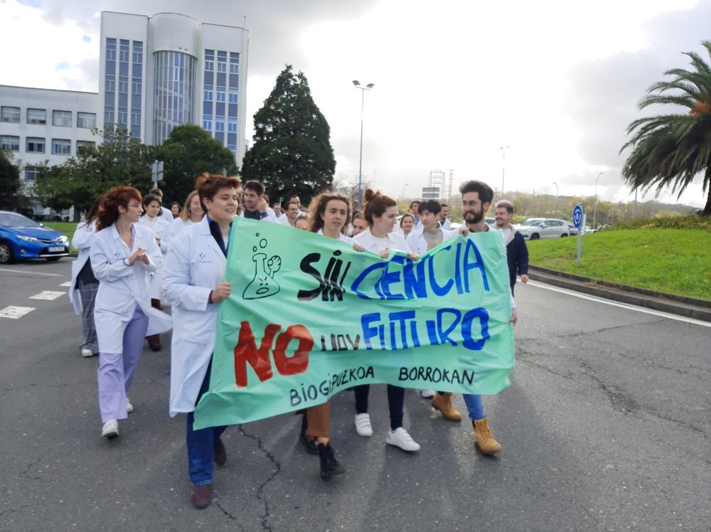 Concentración para denunciar las condiciones laborales y exigir un convenio digno