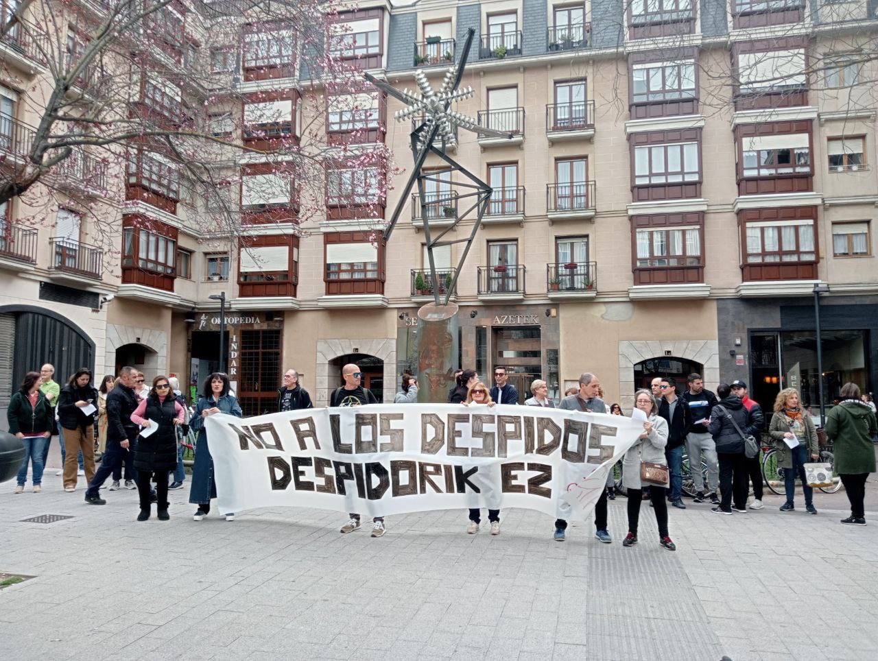 Convocan cinco días de huelga tras perder un 16% de poder adquisitivo