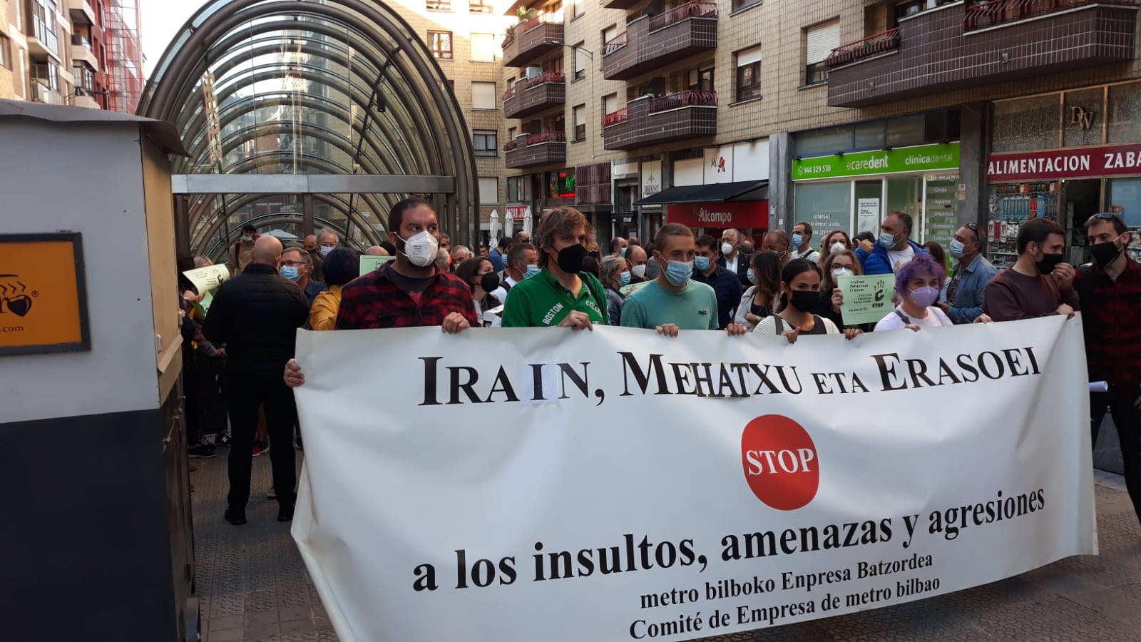 El comité de empresa de Metro Bilbao exige medidas ante las constantes agresiones que sufre la plantilla El comité de empresa de Metro Bilbao exige medidas ante las constantes agresiones que sufre la plantilla