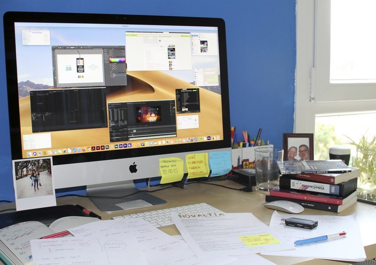 El Gobierno español firma con CCOO, UGT, CSIF y CIG un acuerdo de teletrabajo en la administración con el objetivo de solventar la crítica falta de personal