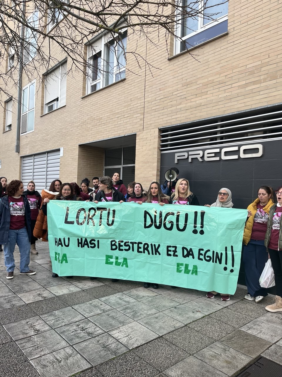 ELA firma el primer convenio