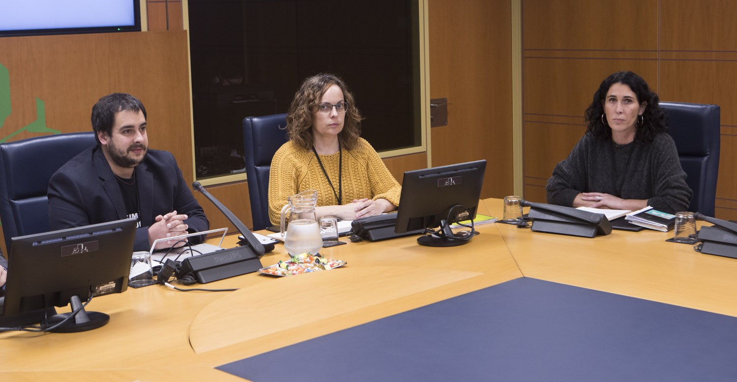 ELA reivindica en la Comisión de Sanidad del Parlamento Vasco la necesidad de un nuevo modelo de empleo en Osakidetza