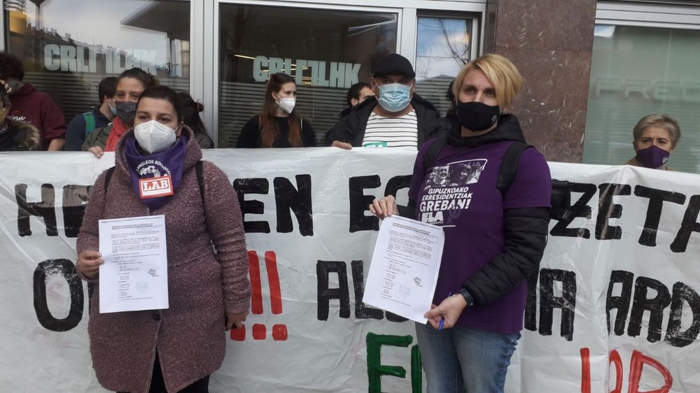 ELA y LAB registran en el CRL la propuesta de acuerdo para solucionar el conflicto de las residencias de Gipuzkoa