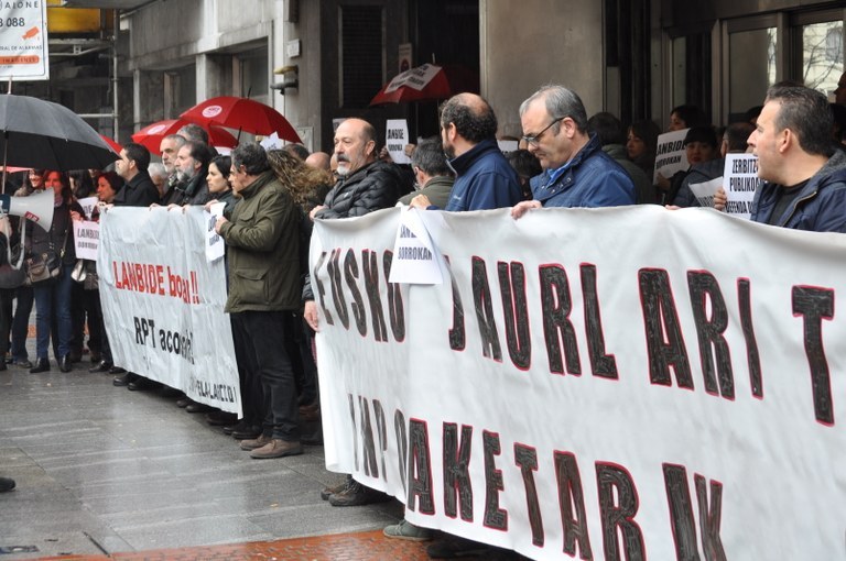 Lanbide insiste en la imposición de un modelo de atención que empeora el servicio y las condiciones laborales del personal