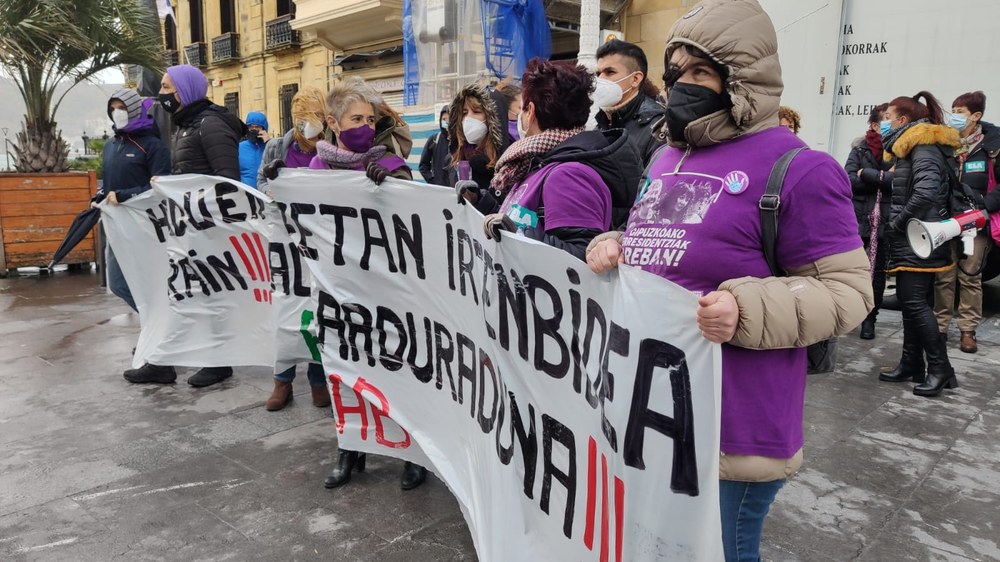 Las trabajadoras de las residencias de Gipuzkoa secundan  245 días de huelga