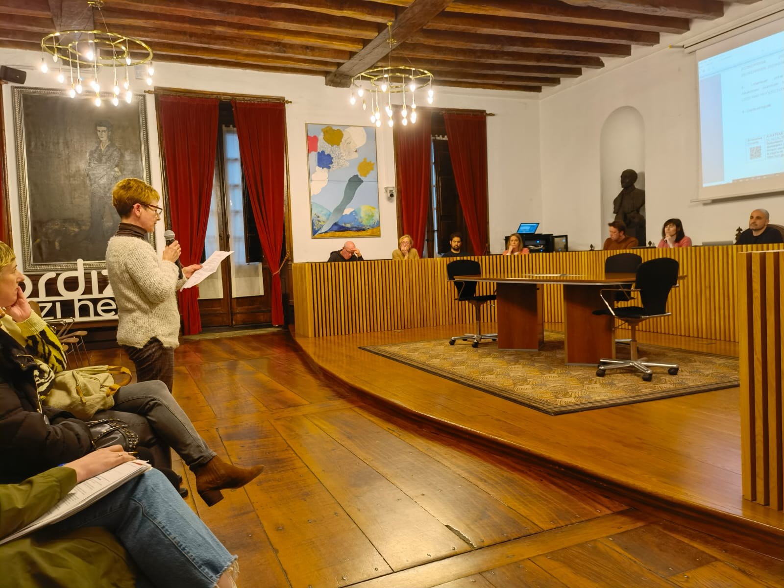 Las trabajadoras reclaman al alcalde que se involucre para desencallar el conflicto