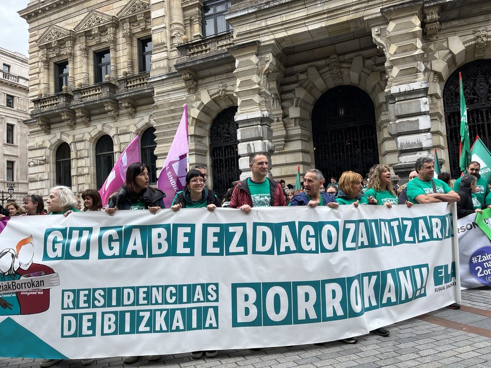 Mitxel Lakuntza: “Los cuidados tienen que dejar de ser un negocio en el que se precariza y se explota a las mujeres”