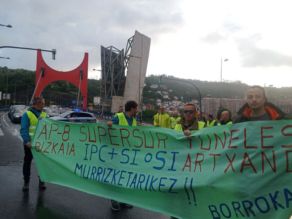 Una semana de huelga en los túneles de Artxanda y la Supersur