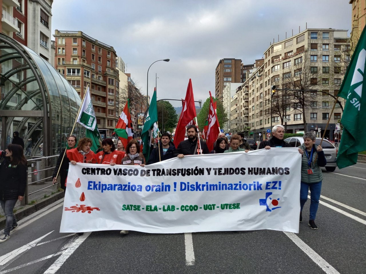 Amplio seguimiento de la huelga en el Centro Vasco de Transfusión y Tejidos Humanos