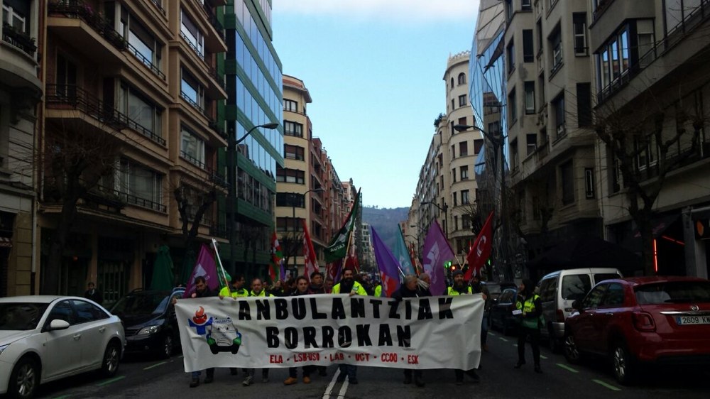 La plantilla exige ante Osakidetza la homologación del personal subcontratado