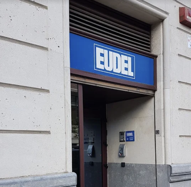 ELA propone a LAB activar la huelga en los ayuntamientos