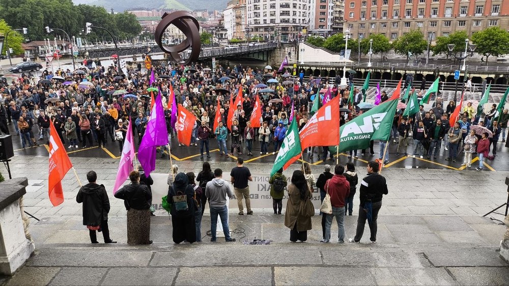 Las plantillas municipales, a los partidos políticos: "Seguiremos fimes en la lucha"