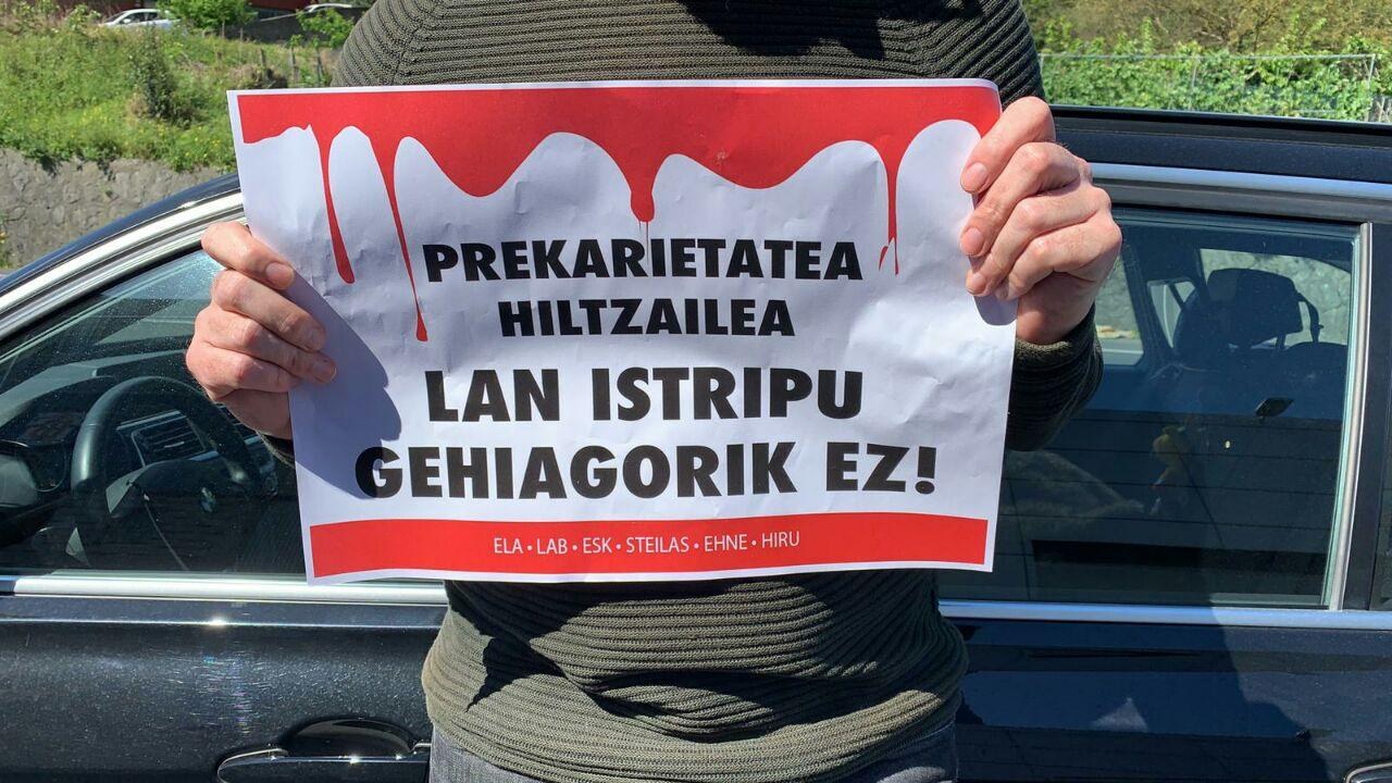 ELA, LAB, ESK, STEILAS, EHNE e Hiru denuncian frente a la empresa Talleres Berasategui la muerte de un trabajador el 16 de abril