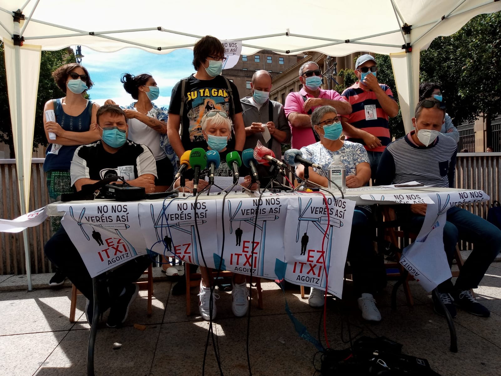 “La dirección de Siemens-Gamesa de Aoiz lleva meses planeando el cierre, ha querido hacerlo en pleno verano y nos enteramos por la prensa”